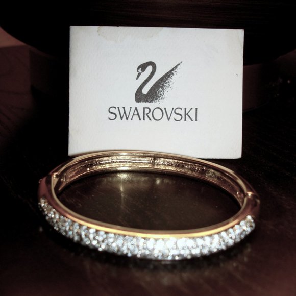 Vintage authentic Swarovski crystal cuff bracelet & dangle earring set - Picture 3 of 14